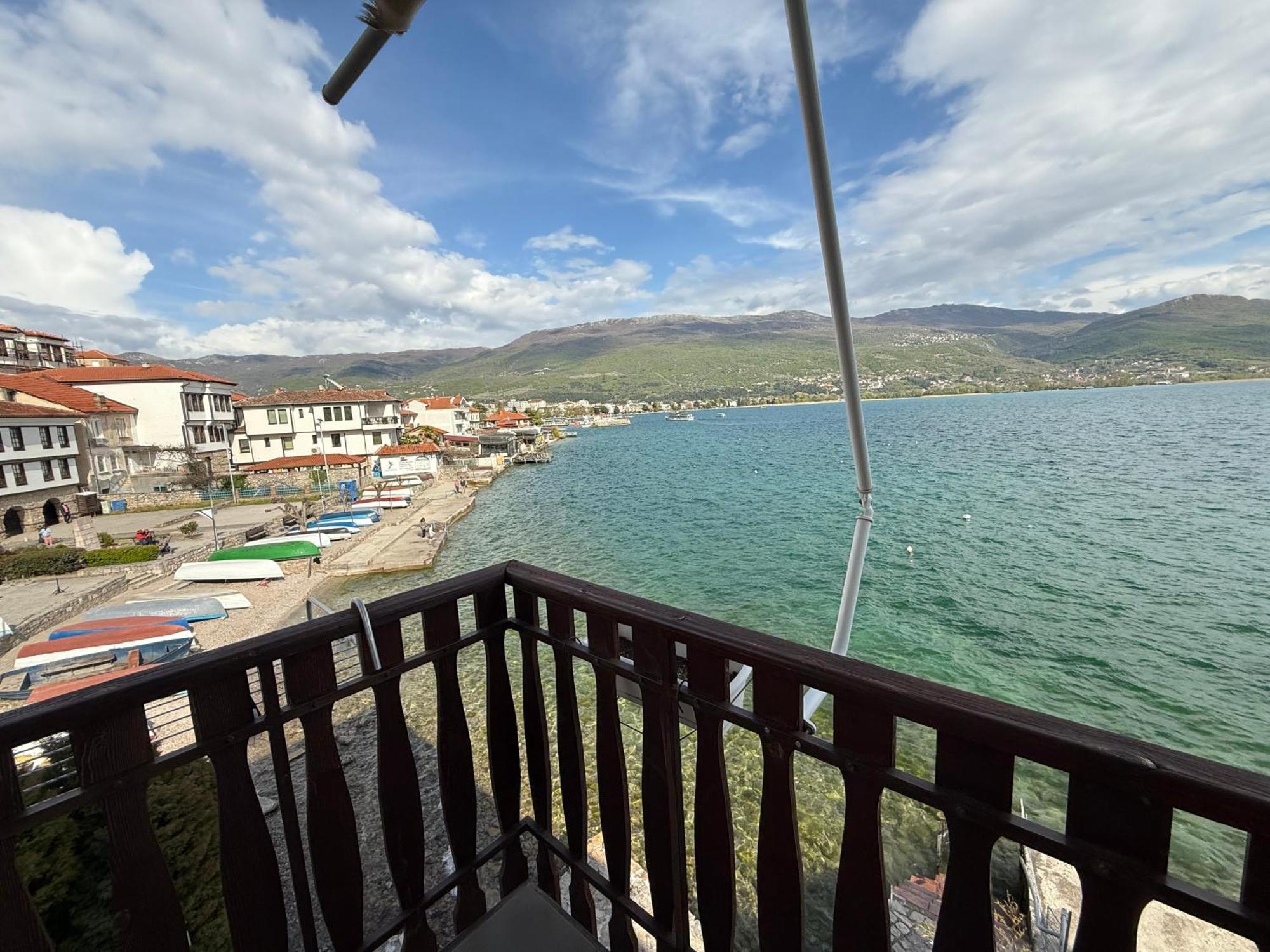 Lucija 3*
